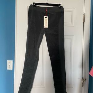 Wearables extra small comfy pants